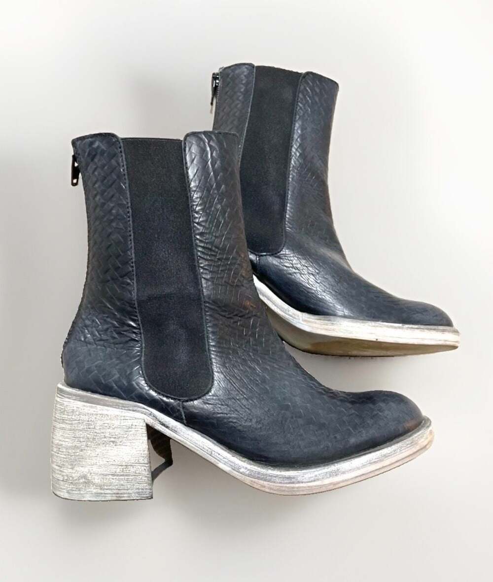 Free People Chelsea Boots Black EU 36 / US 6 Boho Chunky Heel Ankle Boot ($198 R